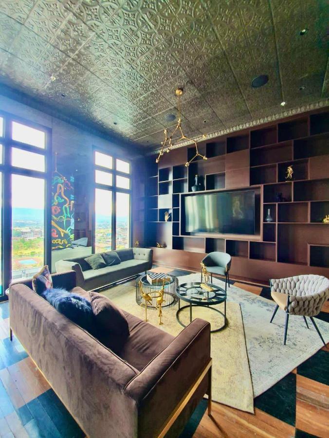 Comodo Y Elegante Apartamento En Fabuloso Condo! Сан-Хосе Экстерьер фото